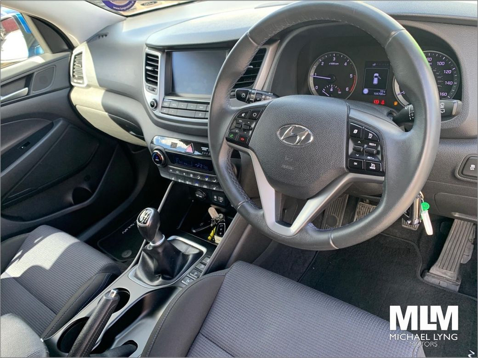 2018 Hyundai Tucson - image 10