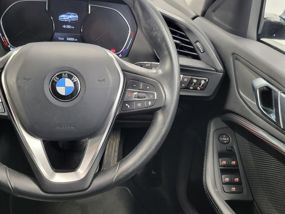 2021 BMW 1 Series 116d Sport €24,975