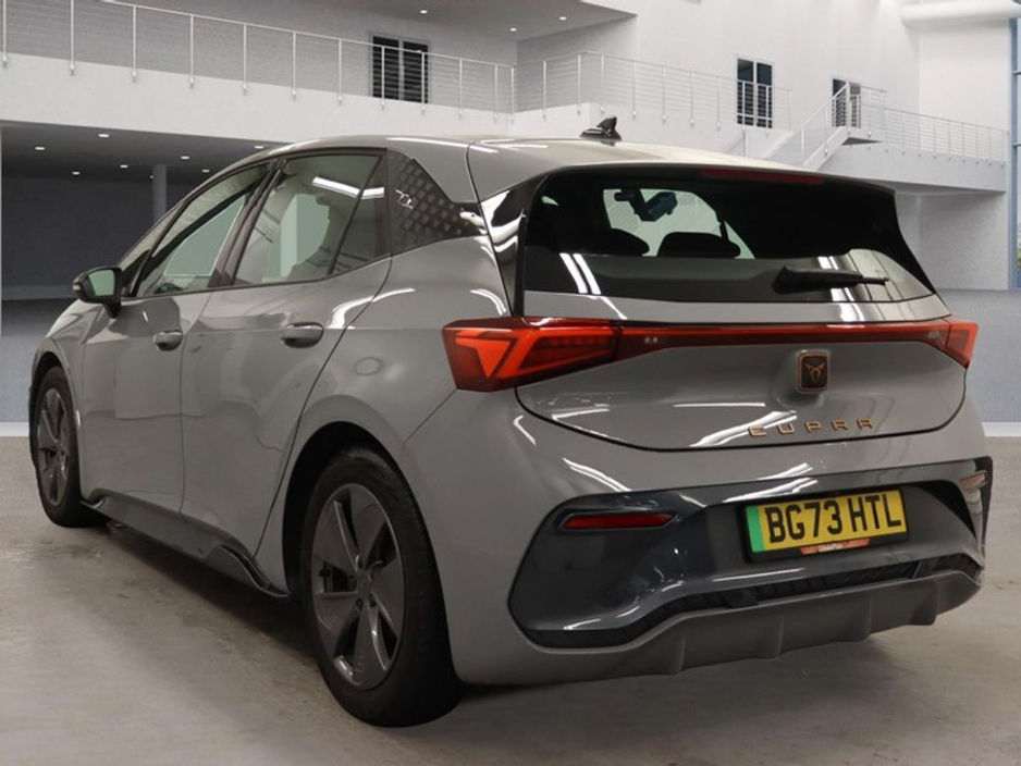 2023 Cupra Born 58KWh // VERY LOW MILEAGE // APPLE CARPLAY/ANDROID AUTO // DIGITAL CLUSTER €23,900