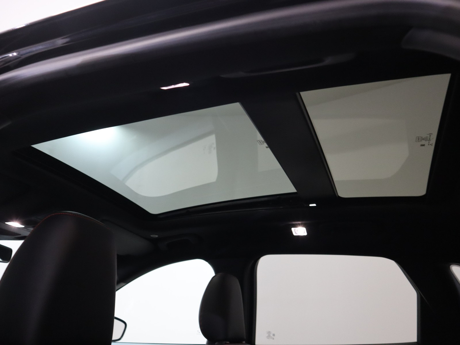 2022 Ford Kuga - image 11