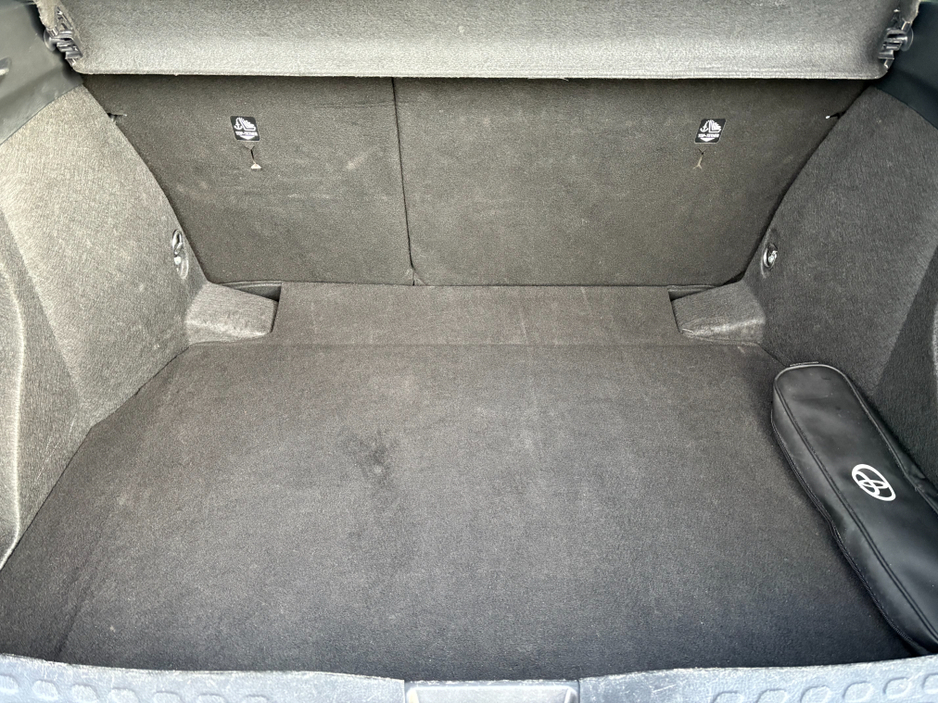 2023 Toyota C-HR HYBRID SOL 4DR AUTO €23,950