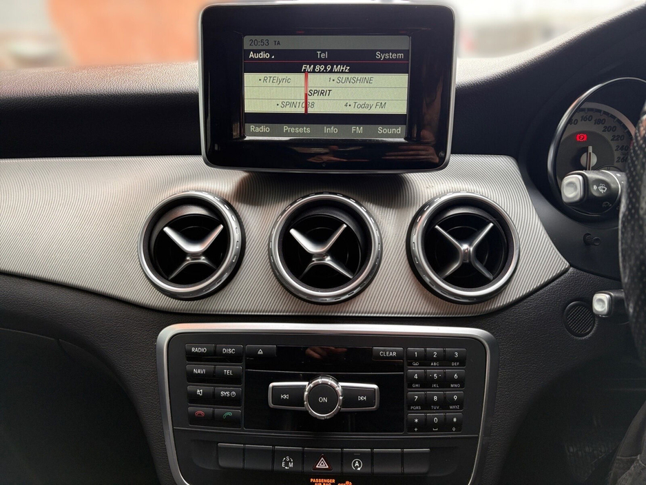 2015 Mercedes-Benz GLA Class - image 8