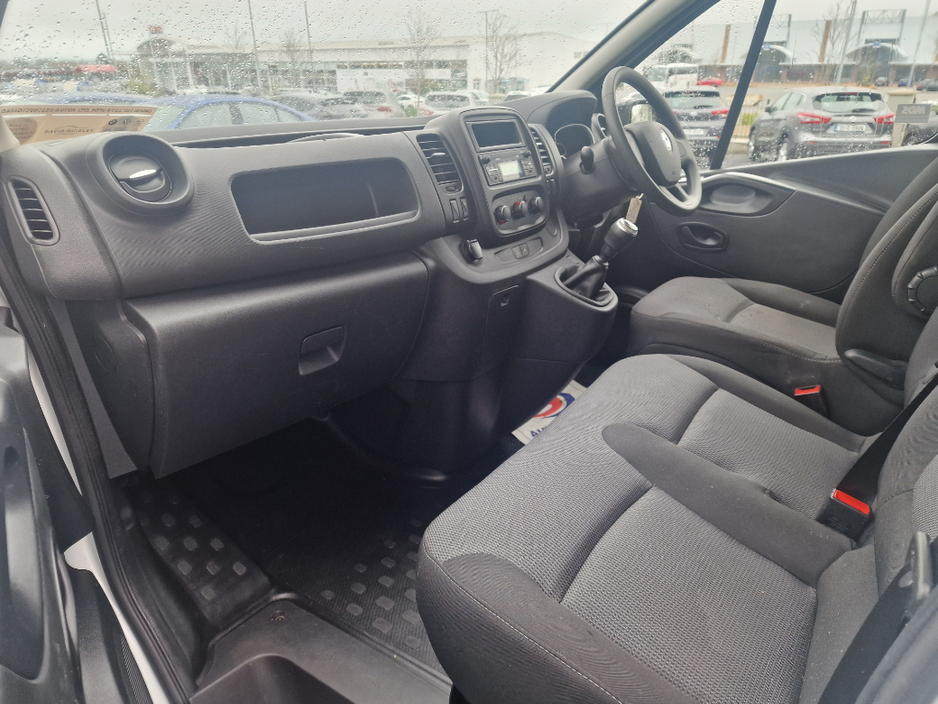 2021 Renault Trafic LL30 Energy DCI 120 Business*QUALITY ASSURED USED CARS*SIMI APPROVED*GREAT RATE FINANCE AVAILABLE*WELCOME TO DAVID QUIGLEY AUTOS* €14,950