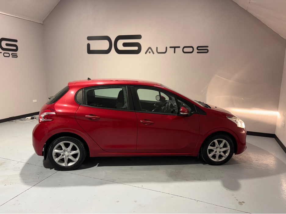 2014 Peugeot 208 ACTIVE 1.4 HDI 4DR €4,950