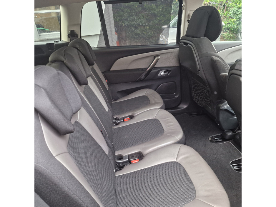 2015 Citroen Grand C4 Picasso - image 11
