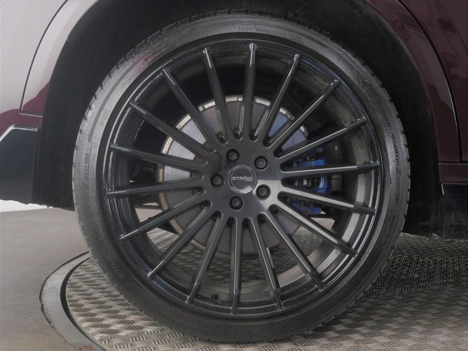 2023 BMW X5 - image 14