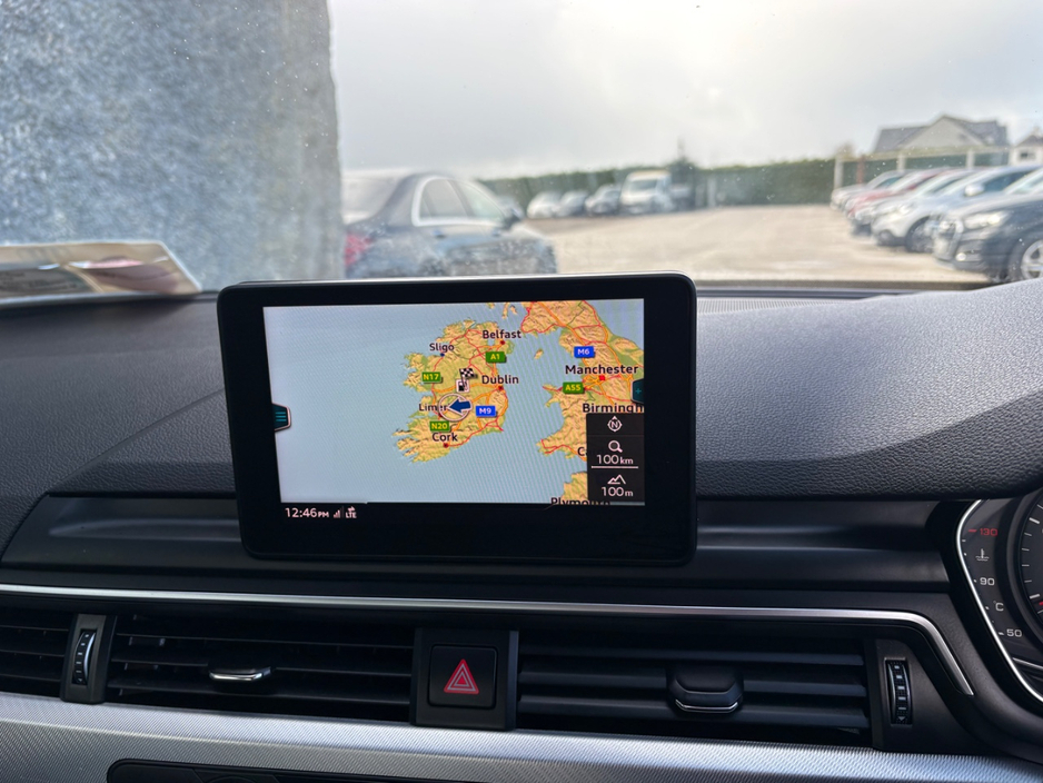 2018 Audi A4 - image 16