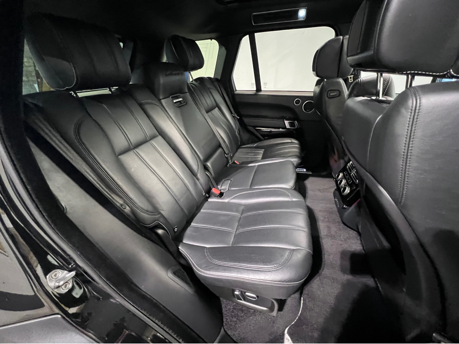 2013 Land Rover Range Rover - image 37
