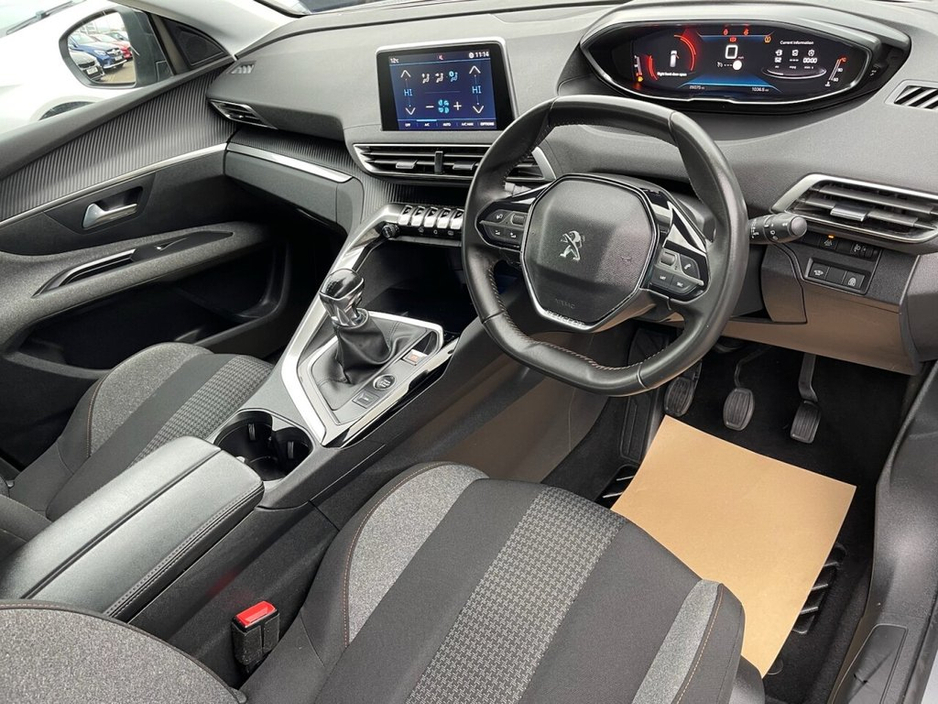 2022 Peugeot 5008 1.5 BlueHDi Active Premium SUV 5dr Diesel Manual Euro 6 (s/s) (130 ps)