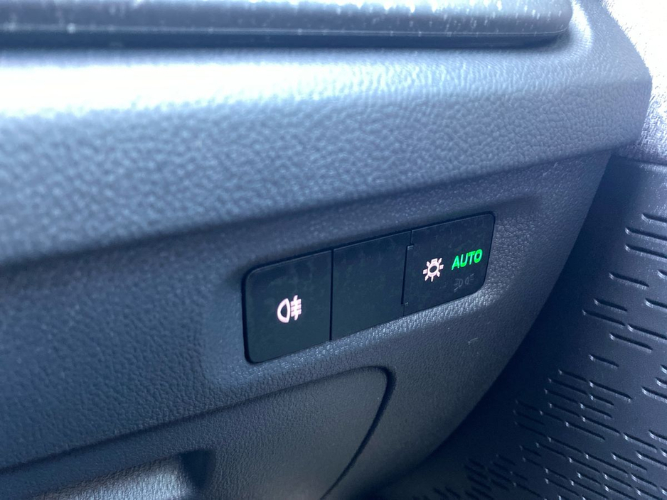 2024 Skoda Octavia - image 18