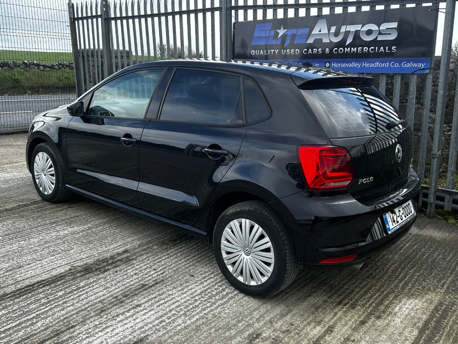 2014 Volkswagen Polo - image 8