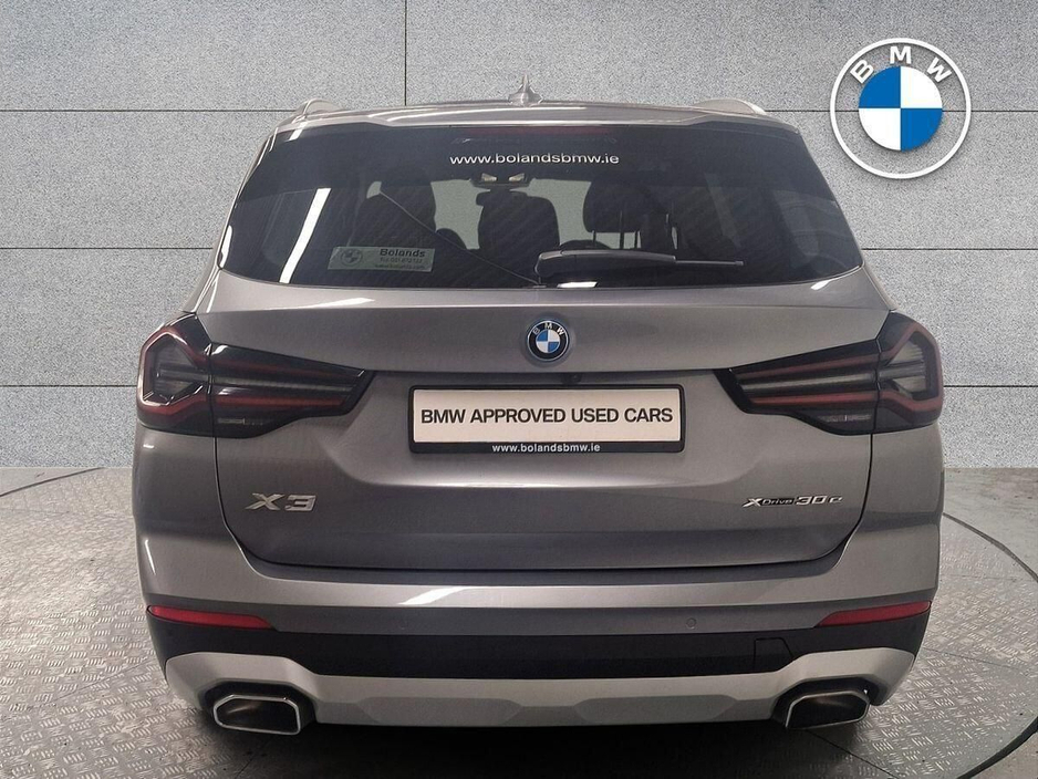 2024 BMW X3 xDrive30e xLine €54,975
