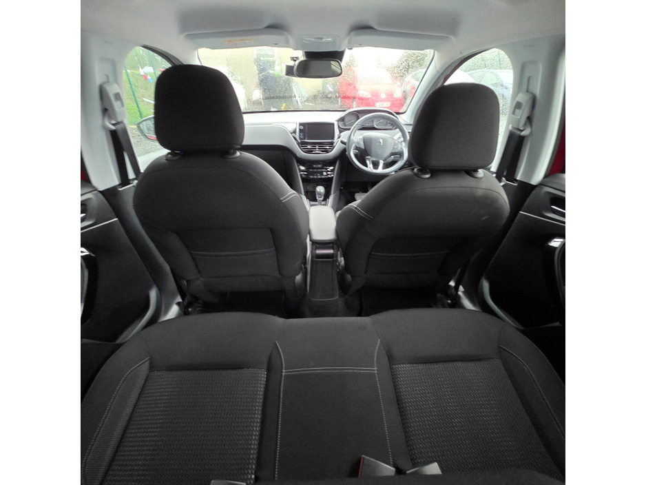 2017 Peugeot 208 1.2 PureTech 68bhp Access 3 dr €11,450