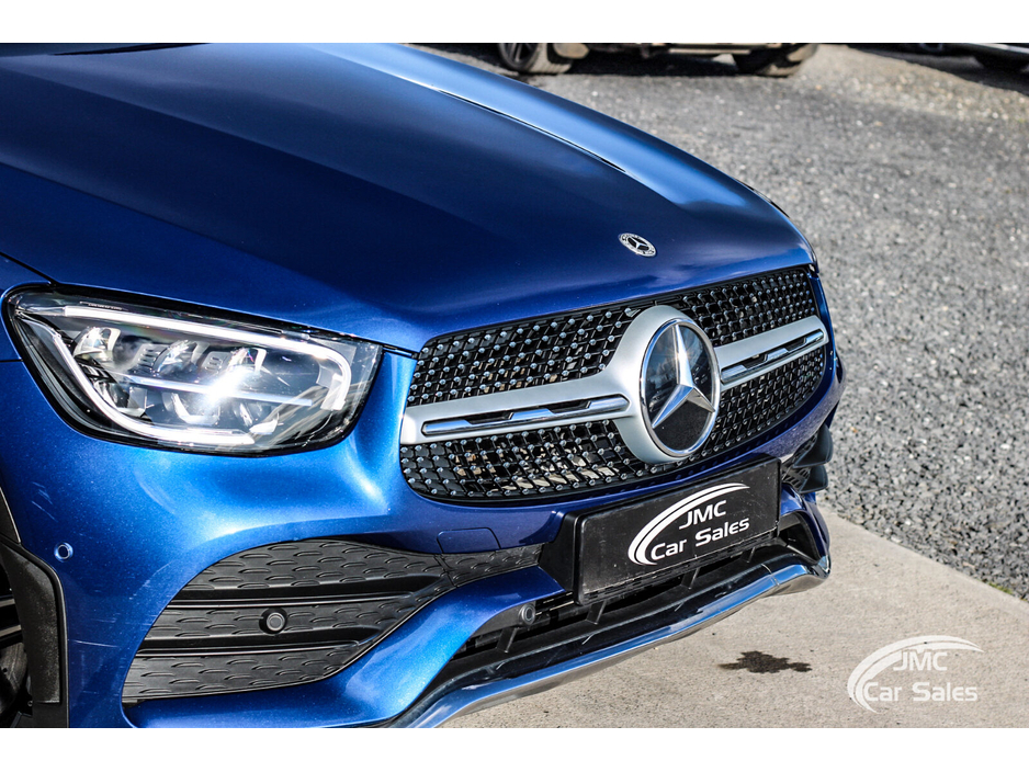 2022 Mercedes-Benz GLC Class - image 4