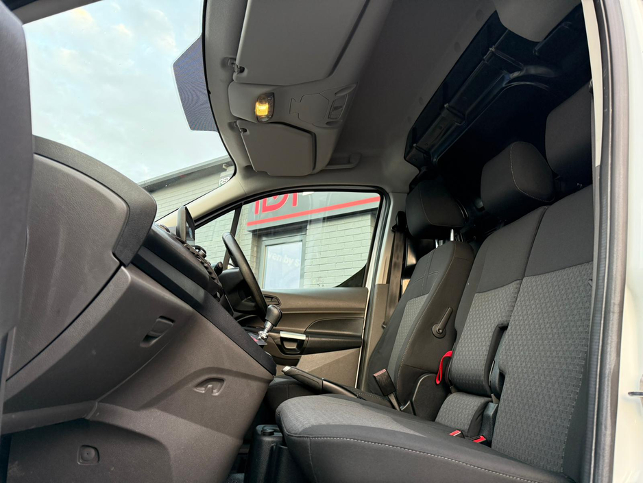 2021 Ford Transit Connect 210 TREND TDCI LWB , ONLY 49K MILES , REVERSE CAMERA , PARKING SENSORS , PLY LINED , FRESHLY SERVICED , NEW DOE ,  COLOUR CODED , FINANCE FROM €72 p/w & €3,450 DEPOSIT / TRADE IN. €14,950