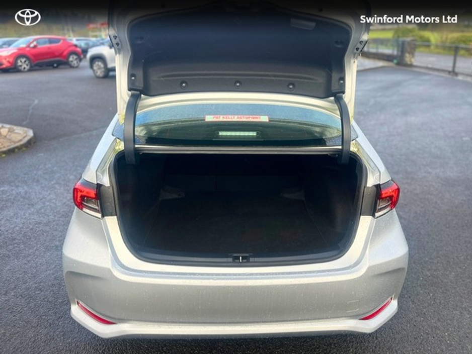 2021 Toyota Corolla - image 11