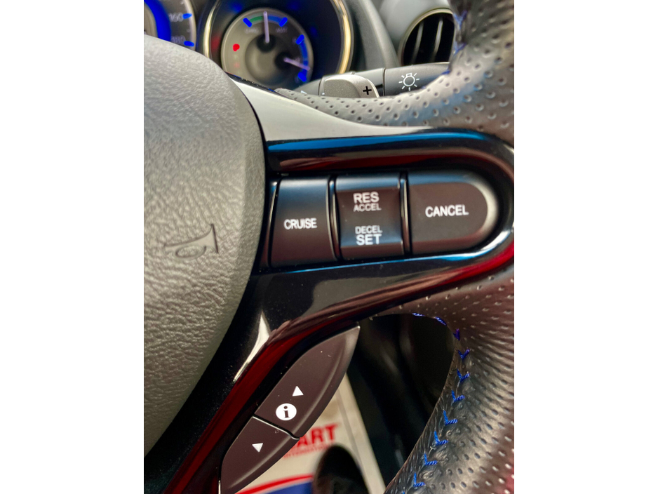 2014 Honda Shuttle - image 27