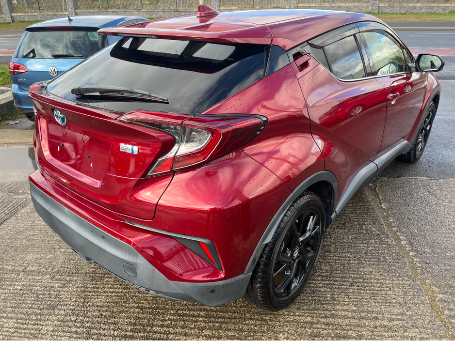 2019 Toyota C-HR - image 6
