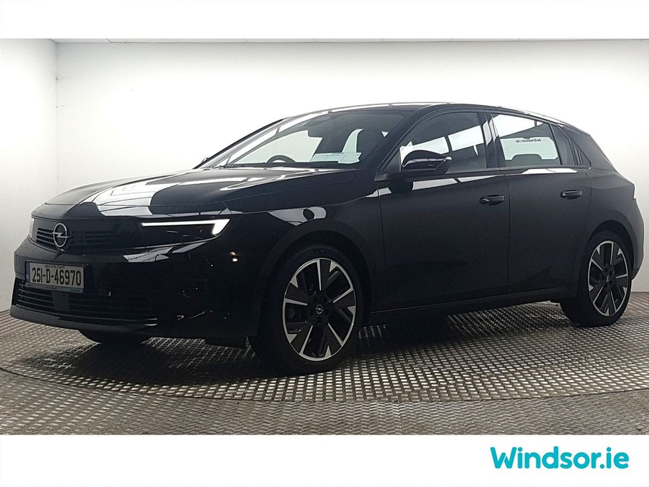 2025 Opel Astra - image 14