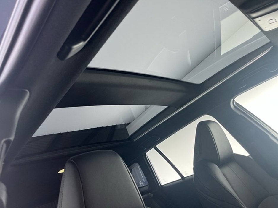 2025 Toyota Corolla Cross HYBRID SOL *New Model* €42,950