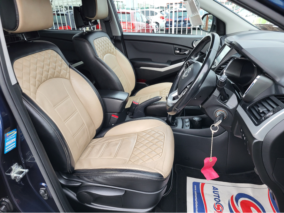 2018 Ssangyong Korando - image 14