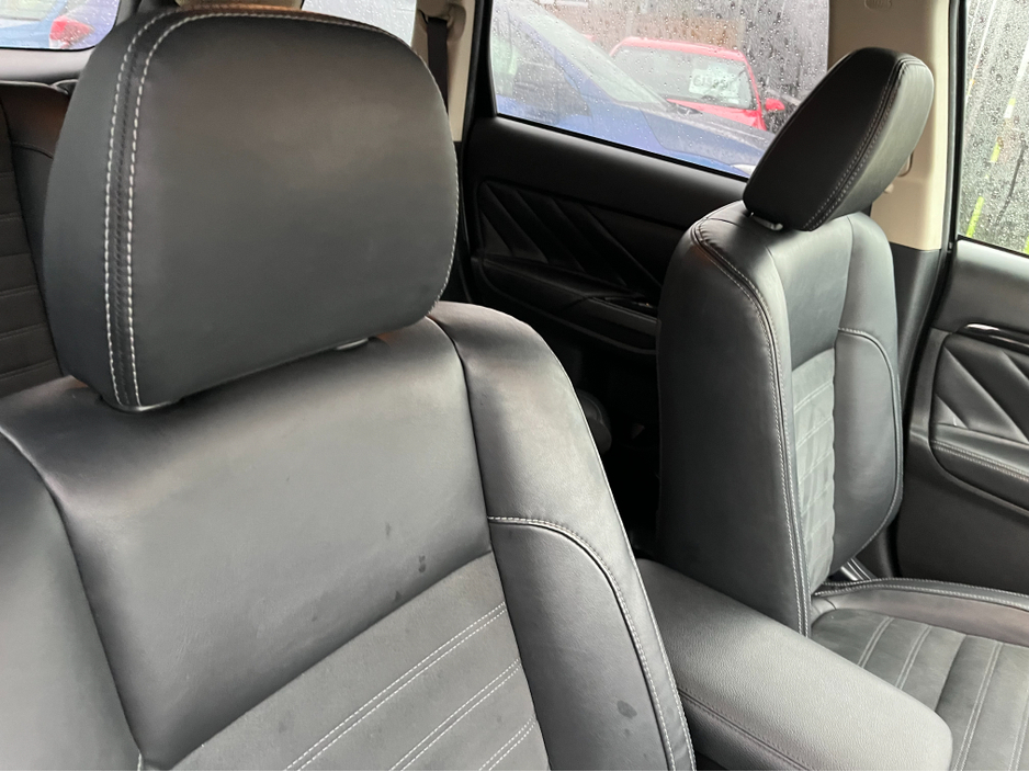 2017 Mitsubishi Outlander 2.0 PHEV AUTO LOW KMS €17,450