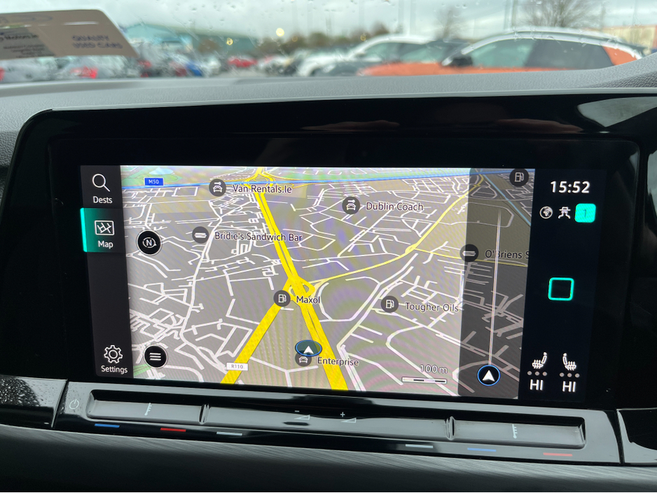 2021 Volkswagen Golf - image 21