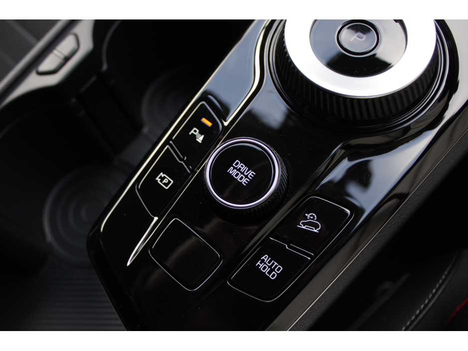 2023 Kia Sportage - image 17