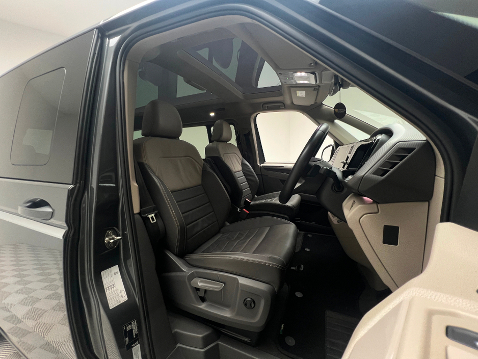 2023 Volkswagen Multivan STYLE 1.4 PHEV DSG *7 SEATER* €62,990