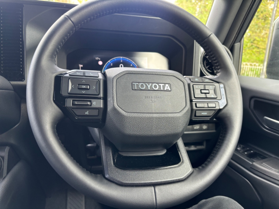 2026 Toyota Landcruiser - image 15