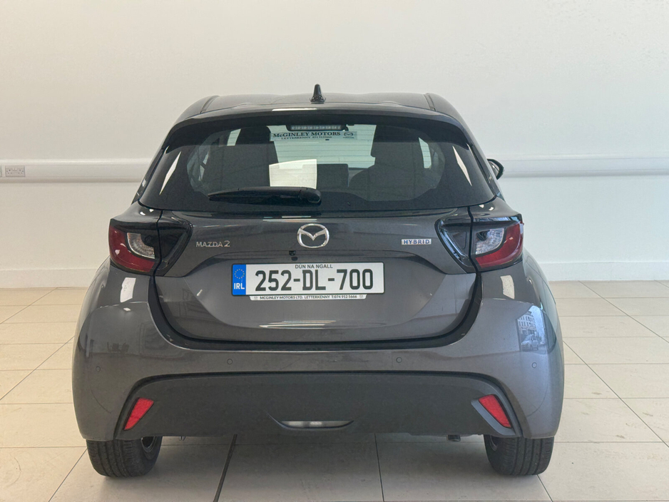 2025 Mazda Mazda2 - image 15