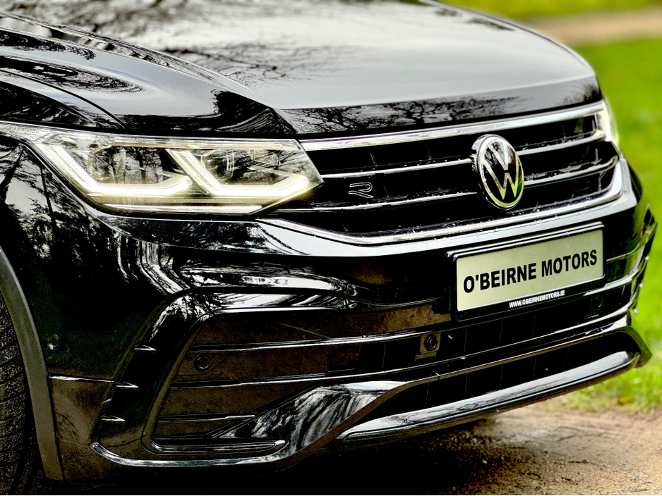 2023 Volkswagen Tiguan - image 44