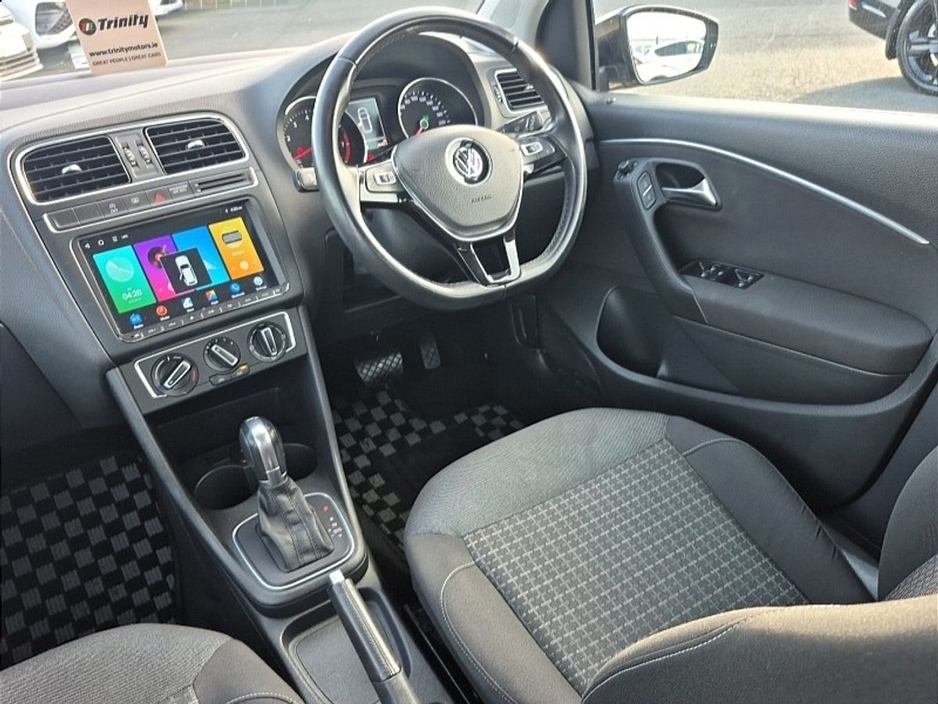 2016 Volkswagen Polo - image 13