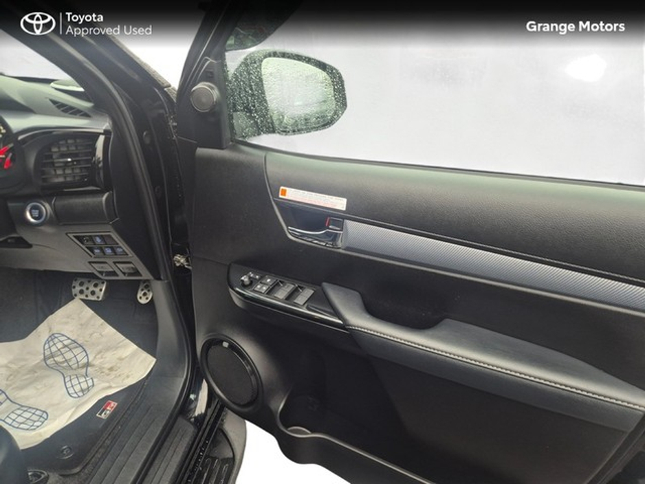 2025 Toyota Hilux 2.8 GR SPORT II CREWCAB €66,950