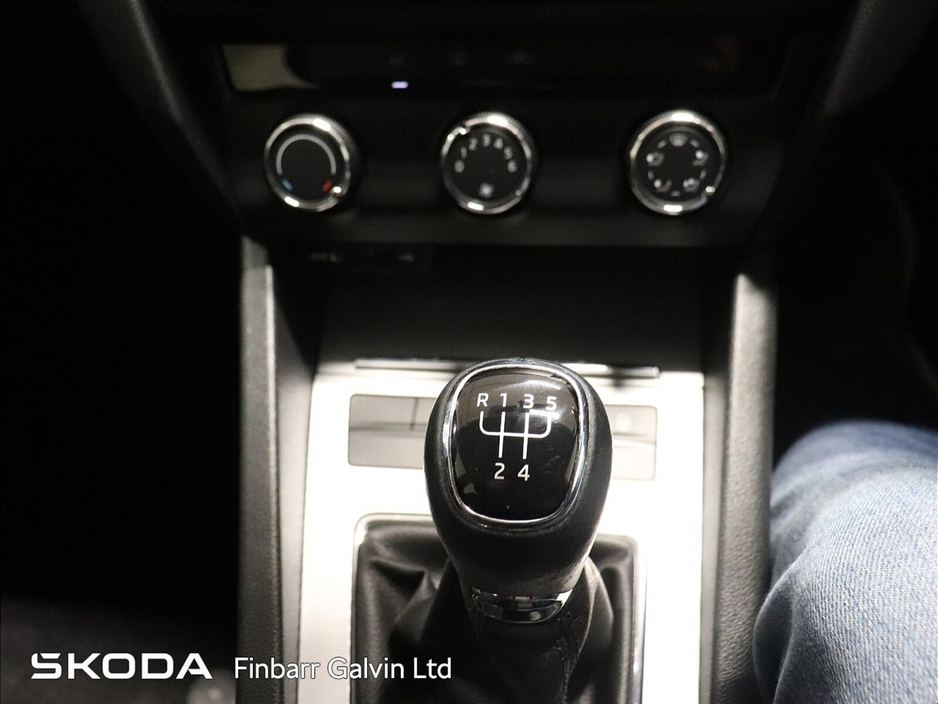 2016 Skoda Octavia AMBITION 1.6TDI 90HP €12,950