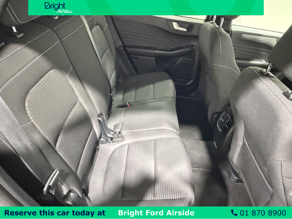 2024 Ford Kuga - image 23