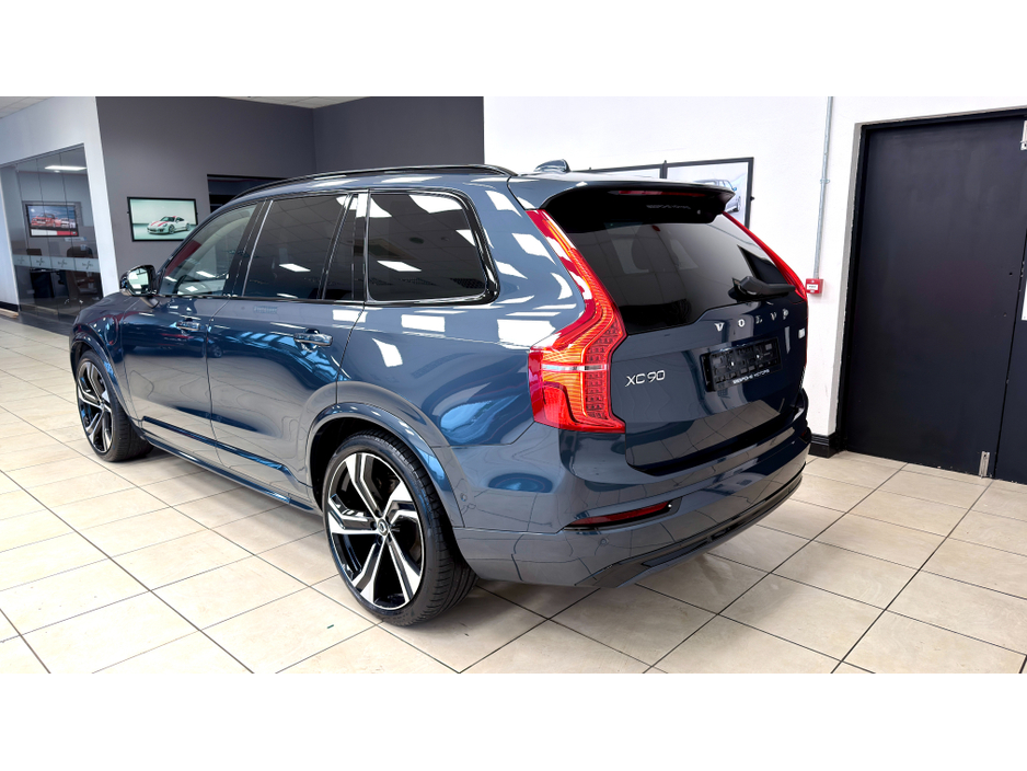 2023 Volvo XC90 ULTIMATE T8 RECHARGE AWD €65,500