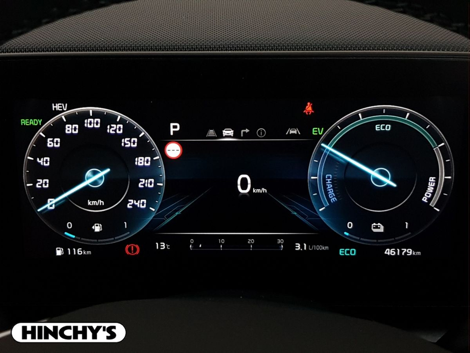 2023 Kia Niro - image 24