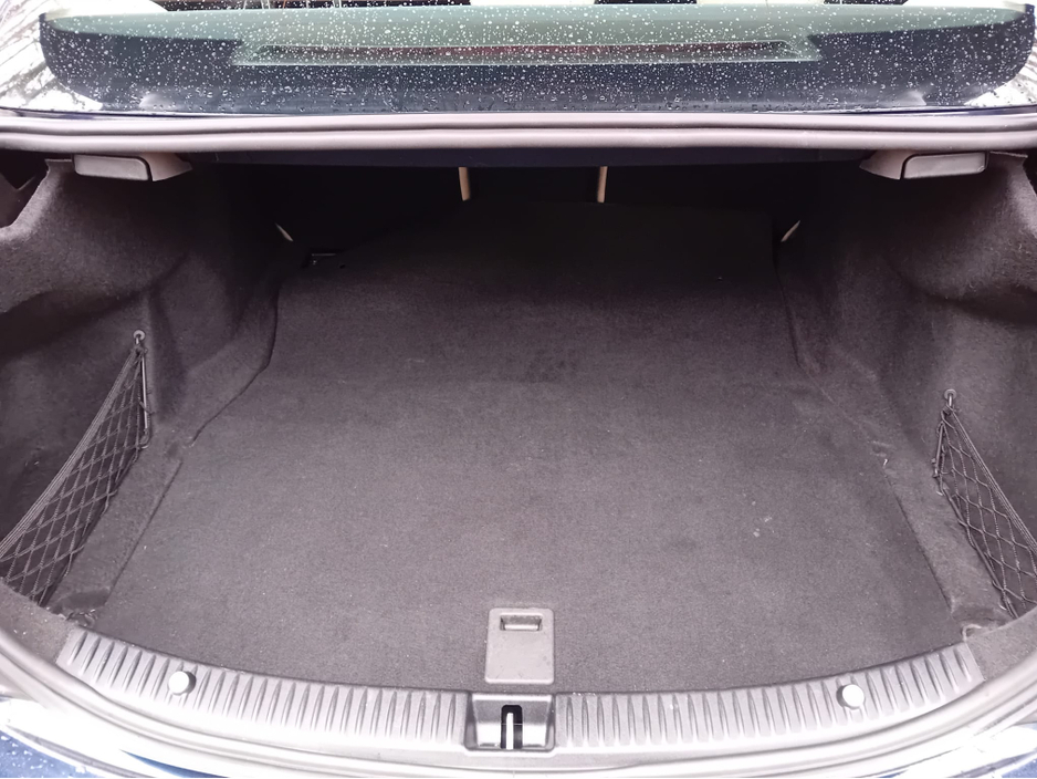 2019 Mercedes-Benz C Class - image 17