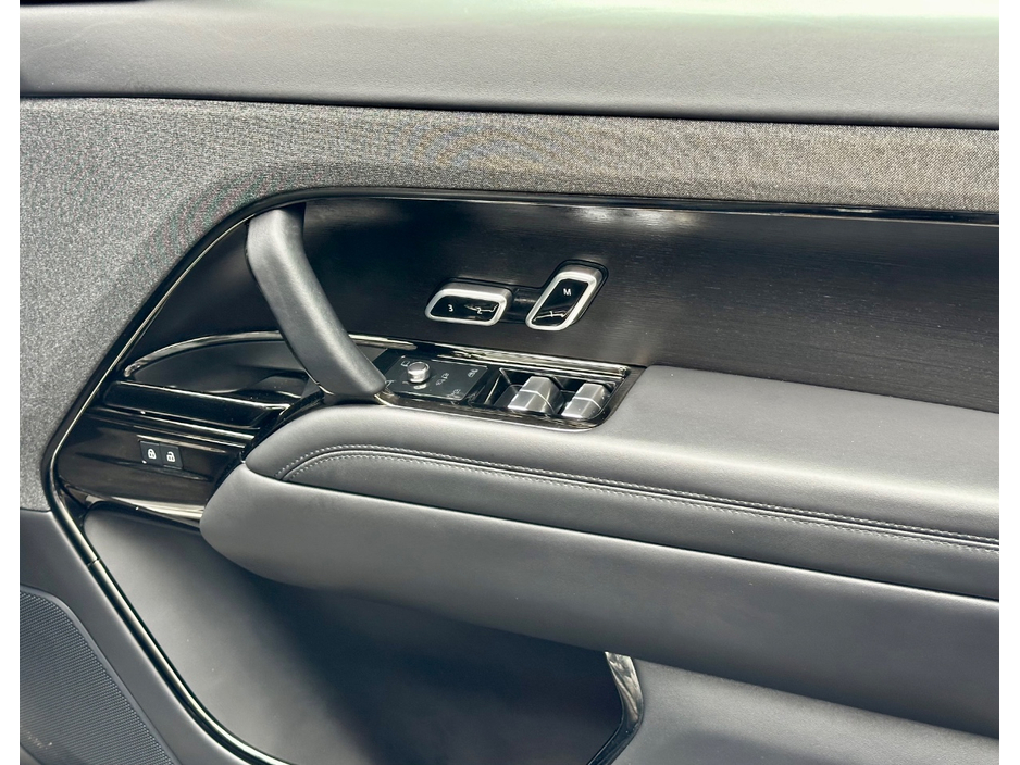 2023 Land Rover Range Rover Sport - image 22