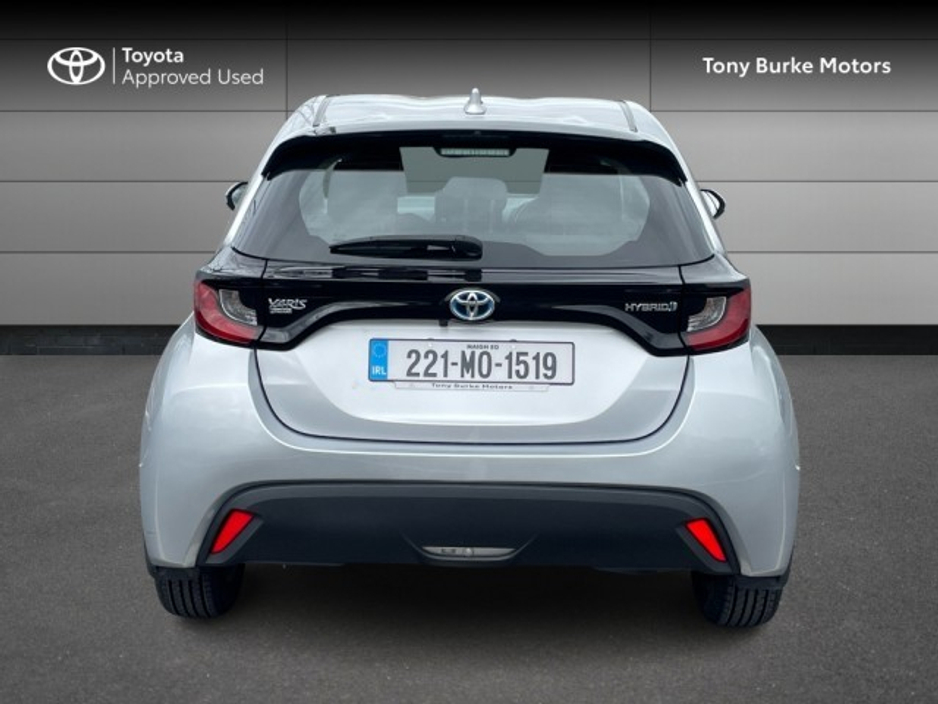 2022 Toyota Yaris - Hybrid - New Generation - Luna Edition - 1.5 - 5dr - Auto - Excellent Features - EUR 160 Tax // Remote Central Locking // Front Electric Windows // Rear Electric Windows // Electric Mirrors // Finge €20,899