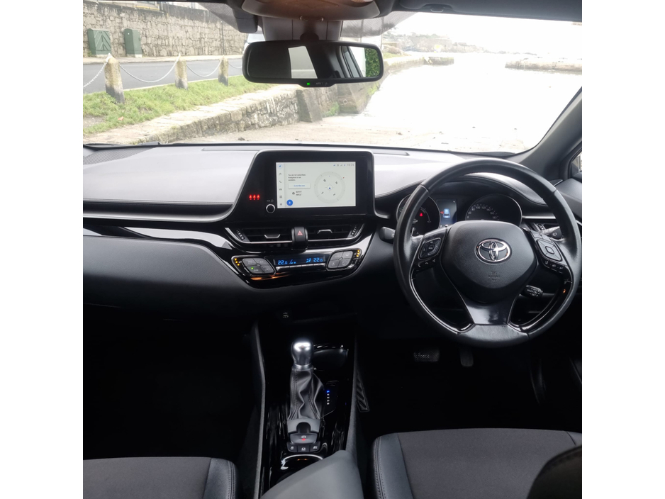 2023 Toyota C-HR HYBRID SPORT 4DR AUTO €25,950