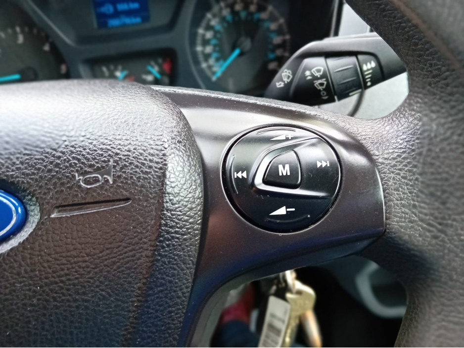 2019 Ford Transit - image 30