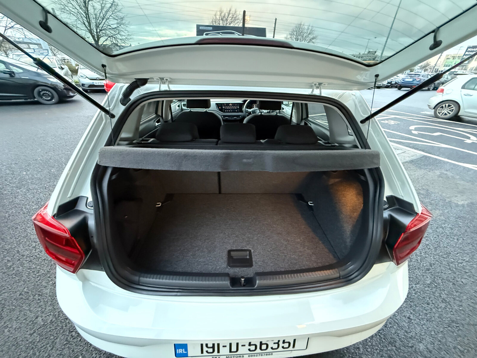 2019 Volkswagen Polo 1.0 TSI 65HP Trendline €15,990