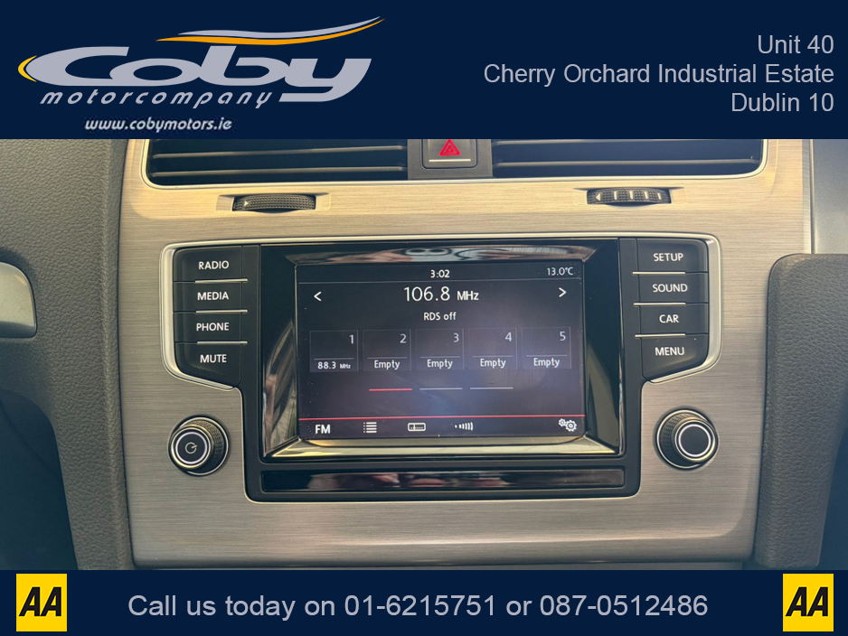 2013 Volkswagen Golf - image 22