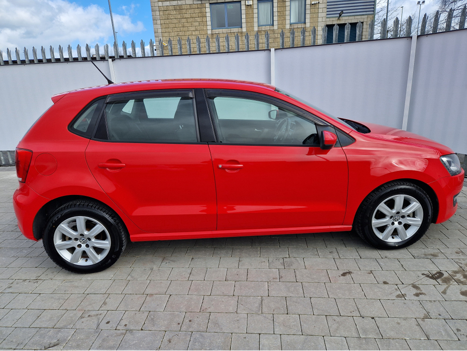 2012 Volkswagen Polo - image 13