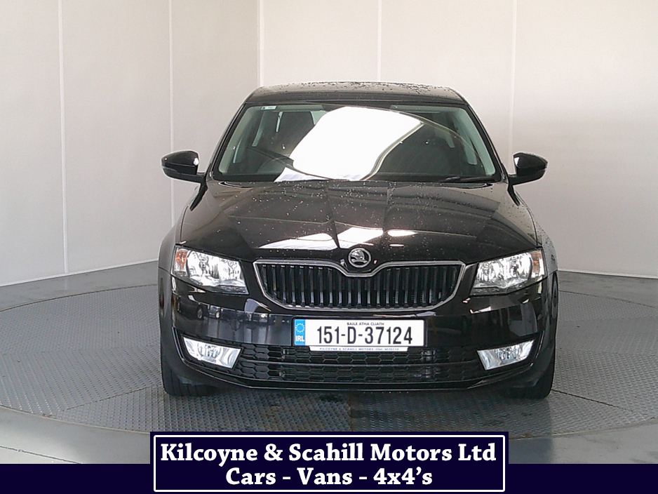 2015 Skoda Octavia - image 2