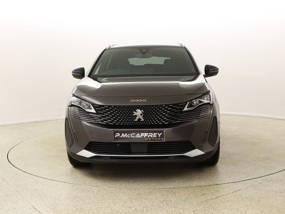 2022 Peugeot 3008 - image 2