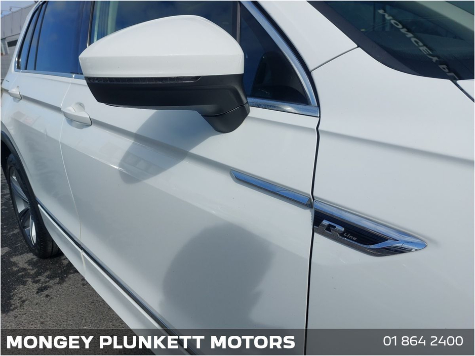 2019 Volkswagen Tiguan - image 12