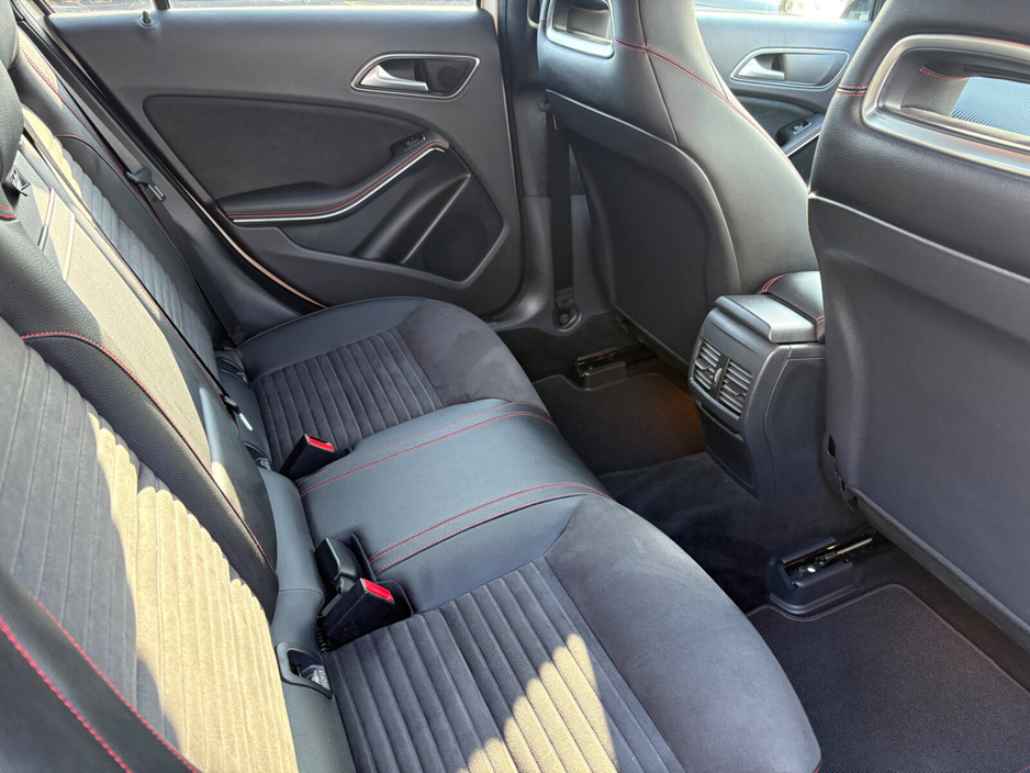 2015 Mercedes-Benz A Class - image 21